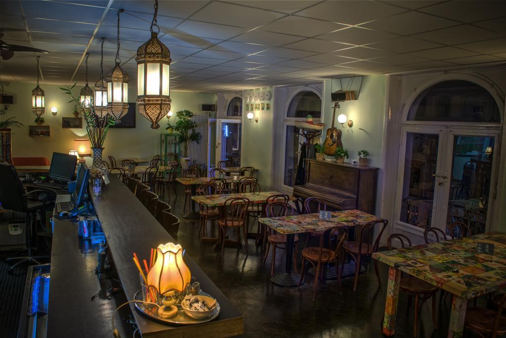Frankfurt Hostel Франкфурт-на-Майне Экстерьер фото
